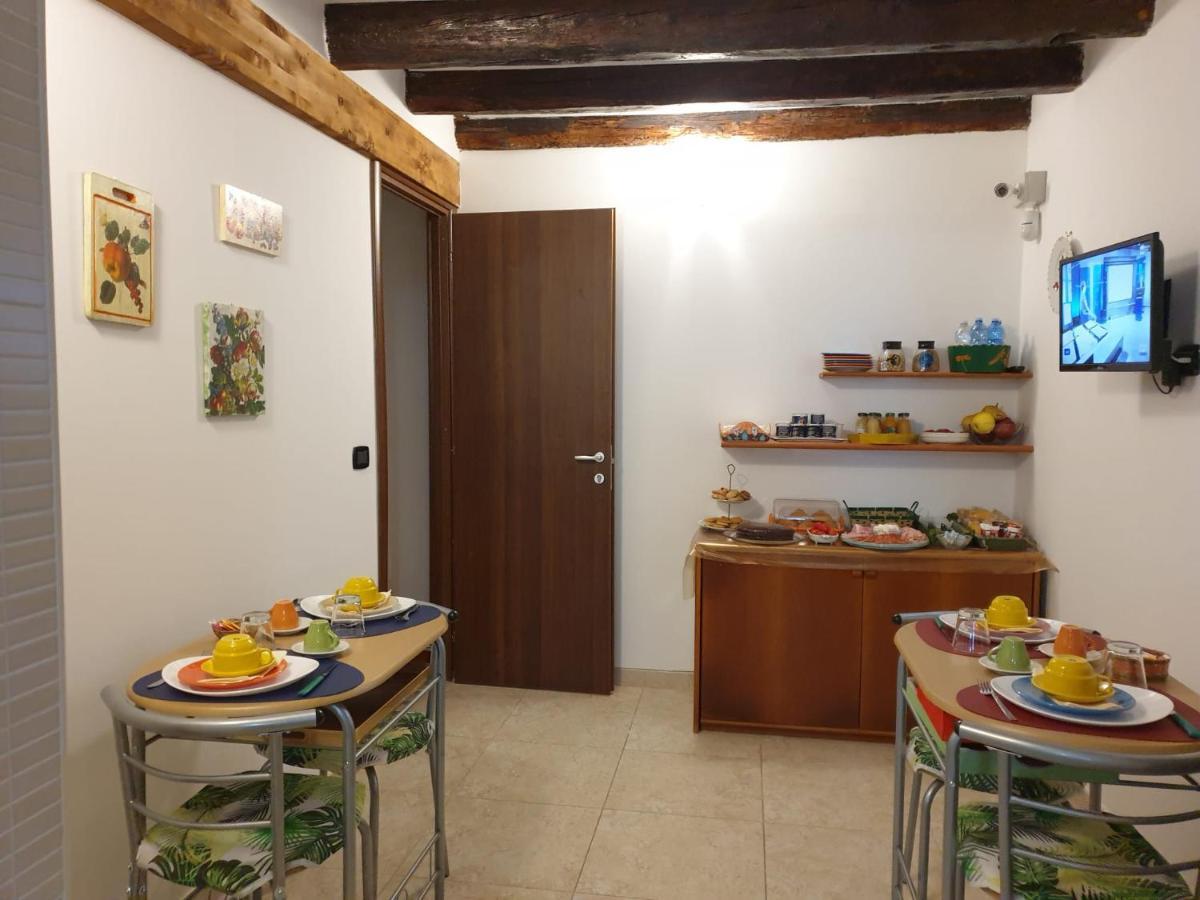 לינה וארוחת בוקר שילה Il Borgo מראה חיצוני תמונה